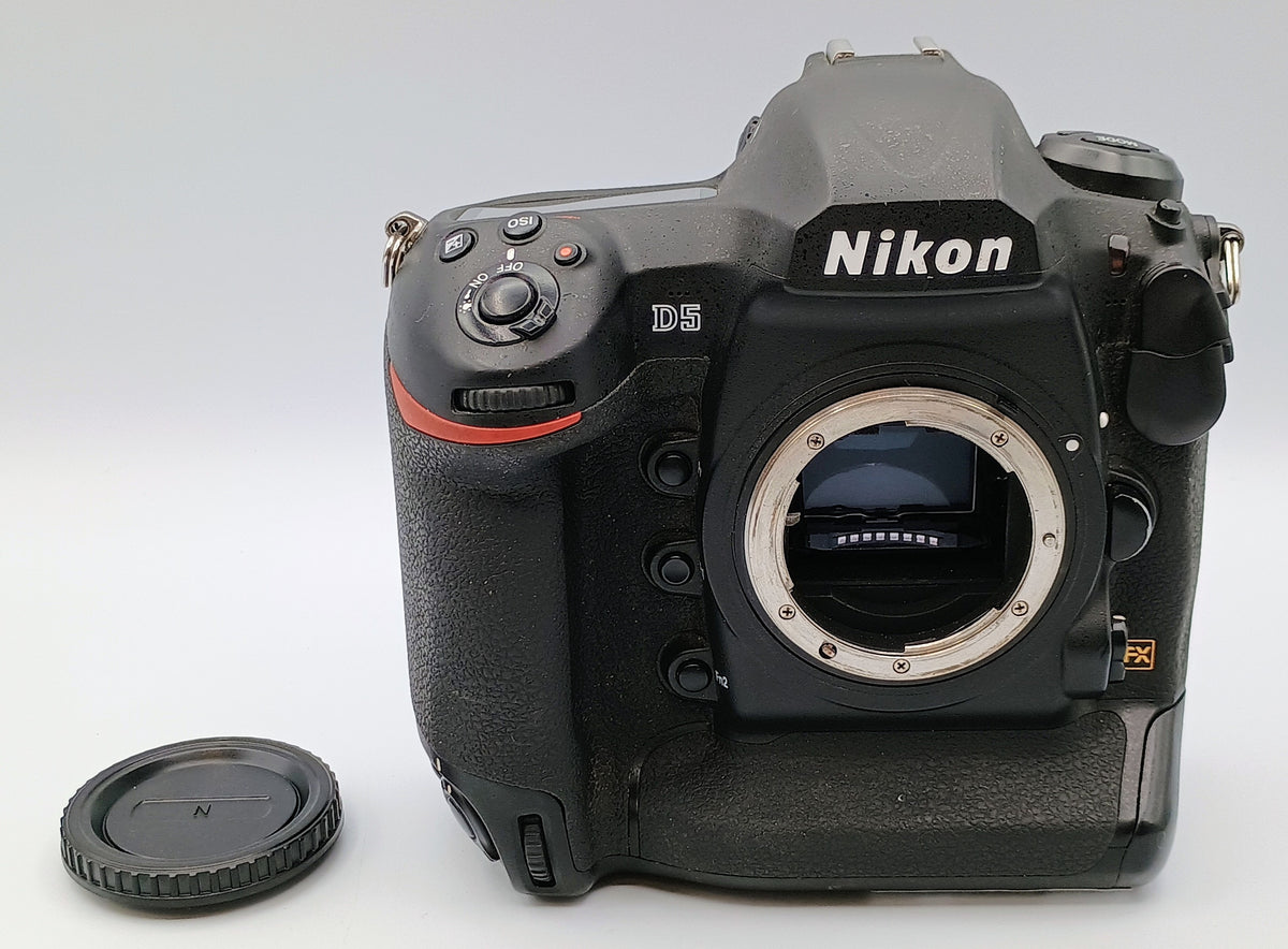 USED Nikon D5 FX-Format DSLR Camera Body (CF Version) READ