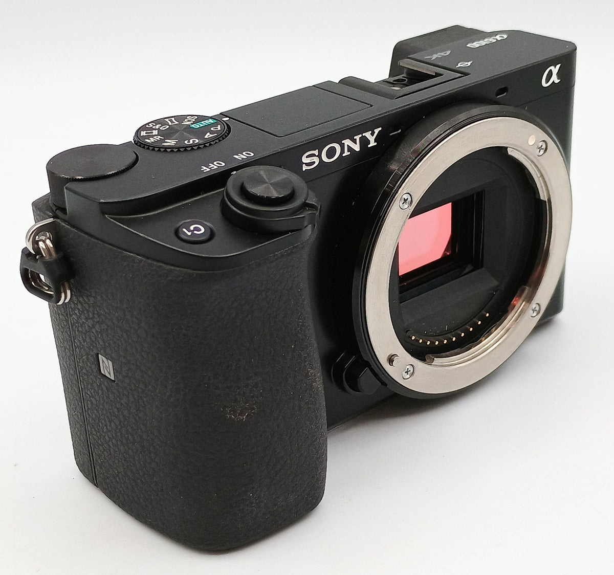USED Sony Alpha a6100 Mirrorless Digital Camera with 16-50mm