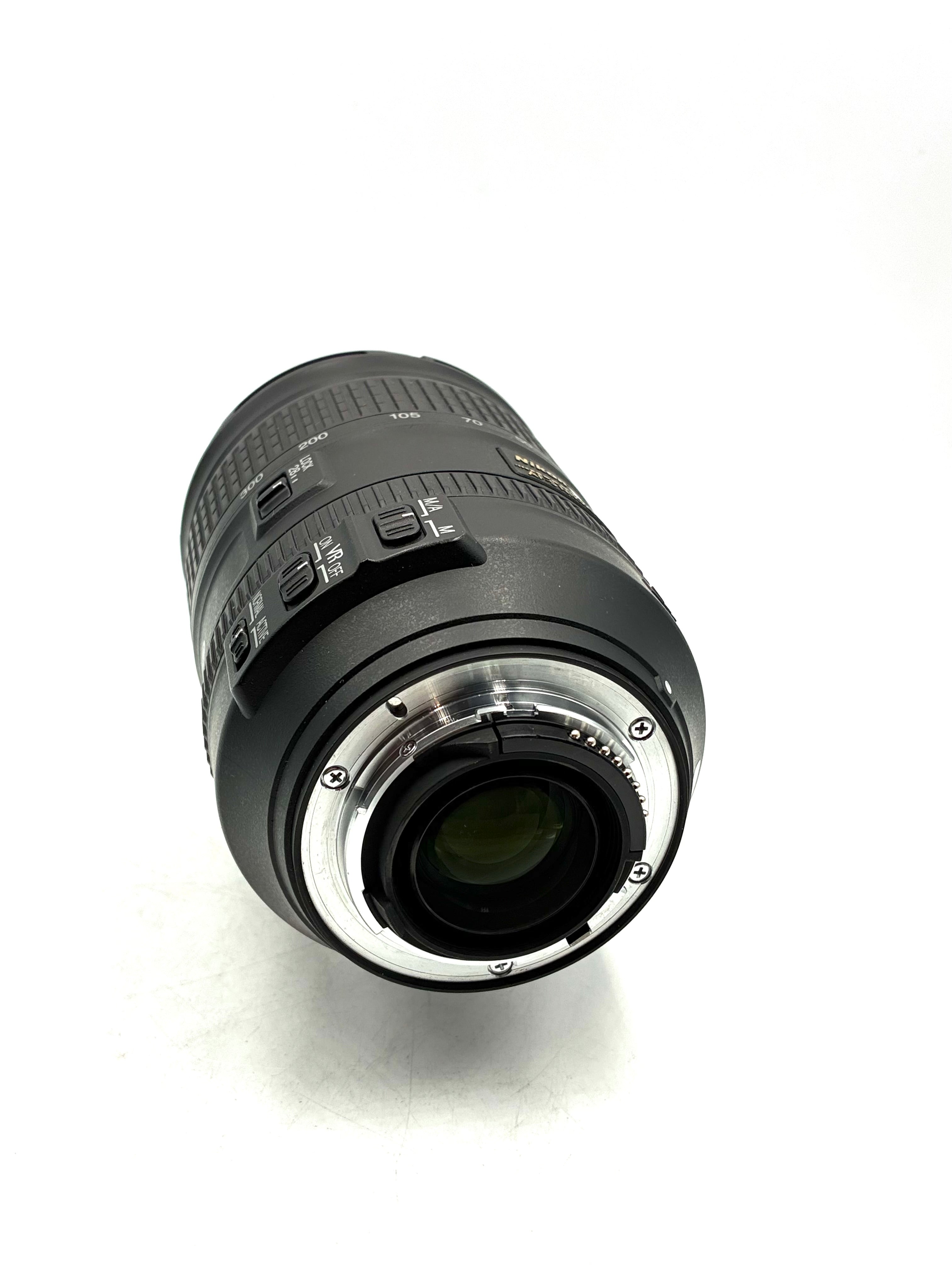 USED Nikon 28-300mm F3.5-5.6 G VR AF-S Lens