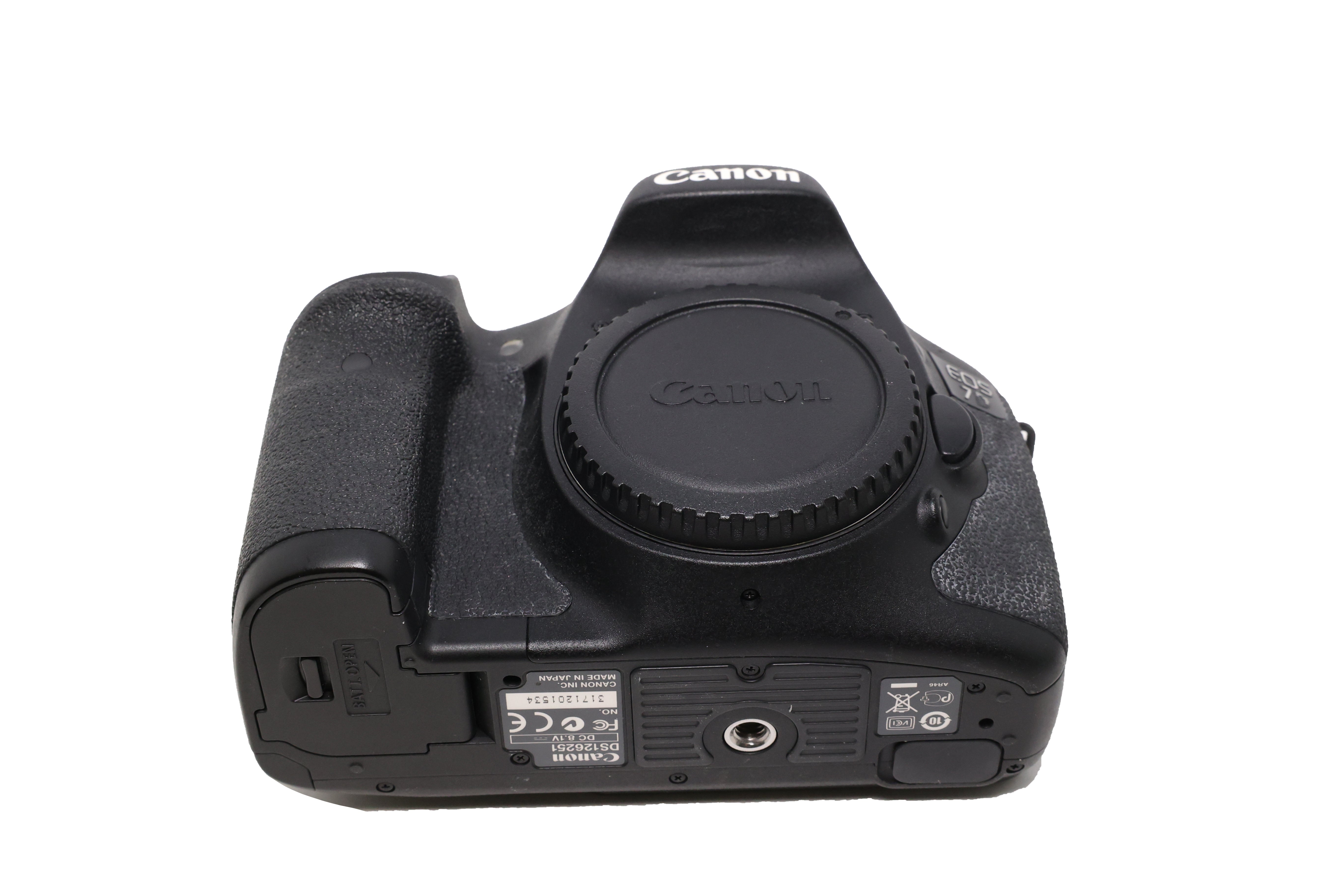 g5860　Canon　Eos7　body　USED : Used Canon EOS 7D Digital SLR Body : Digital Slr