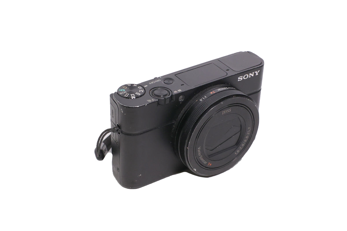 Used Sony RX100 Mark III Digital Point & Shoot