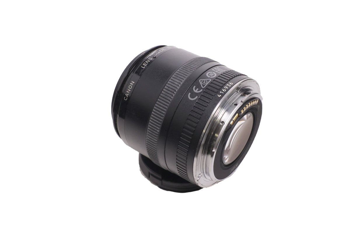 USED Canon 50mm F2.5 EF Macro Lens