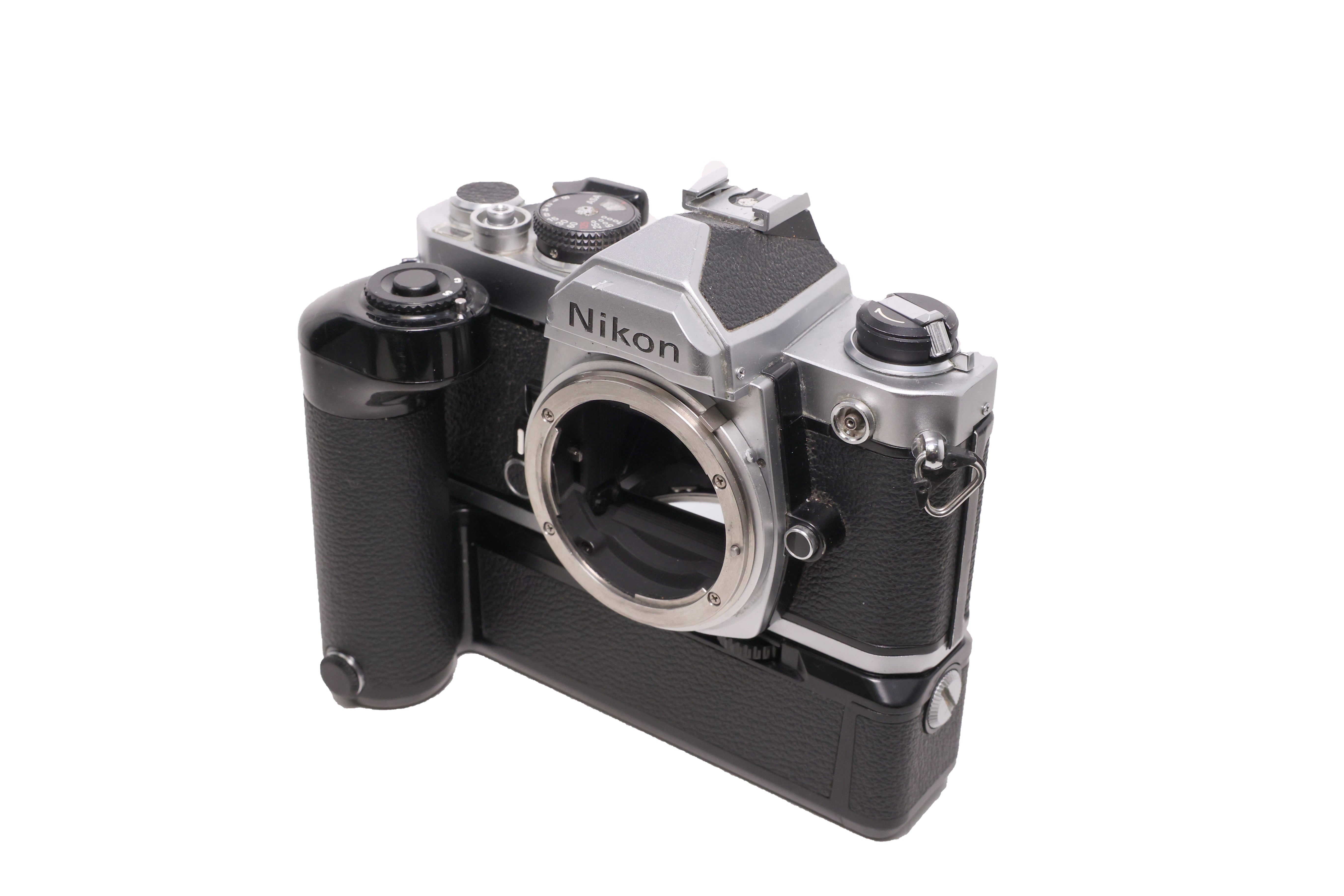 USED Nikon FM w/ md-12