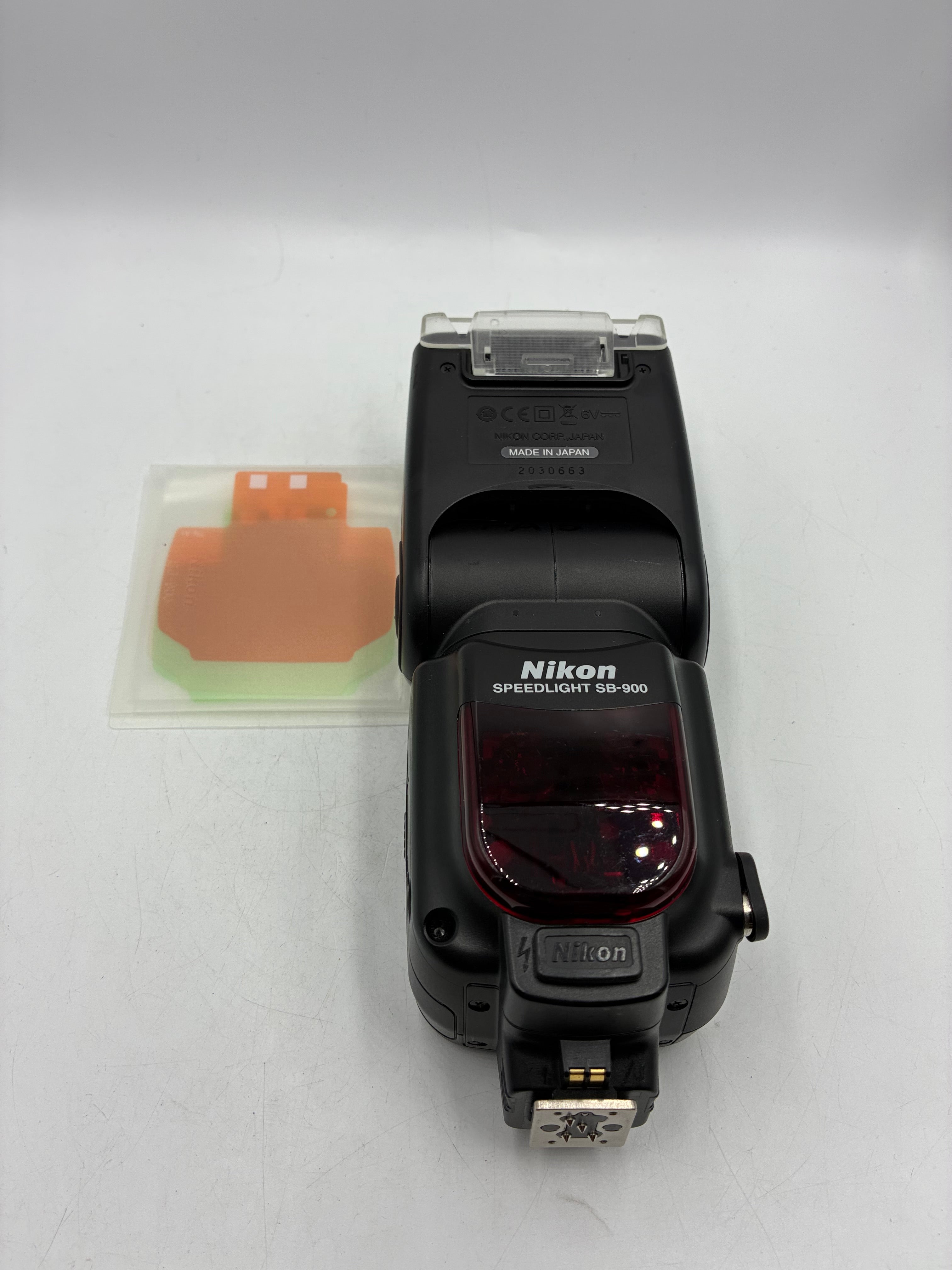 USED Nikon SB-900 Speedlight Flash