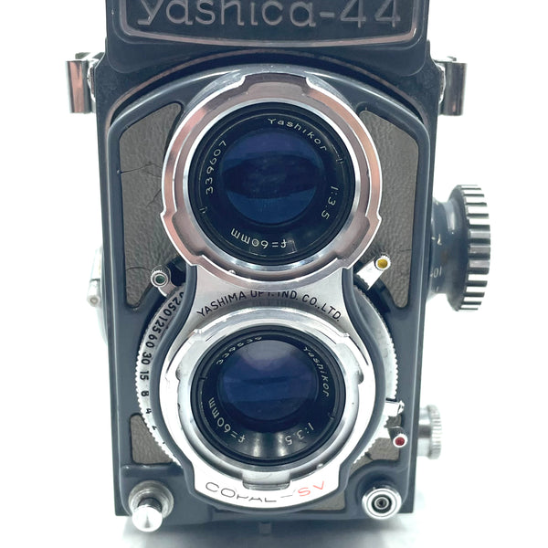 121D99DB-6CAA-4F6C-B9E6-