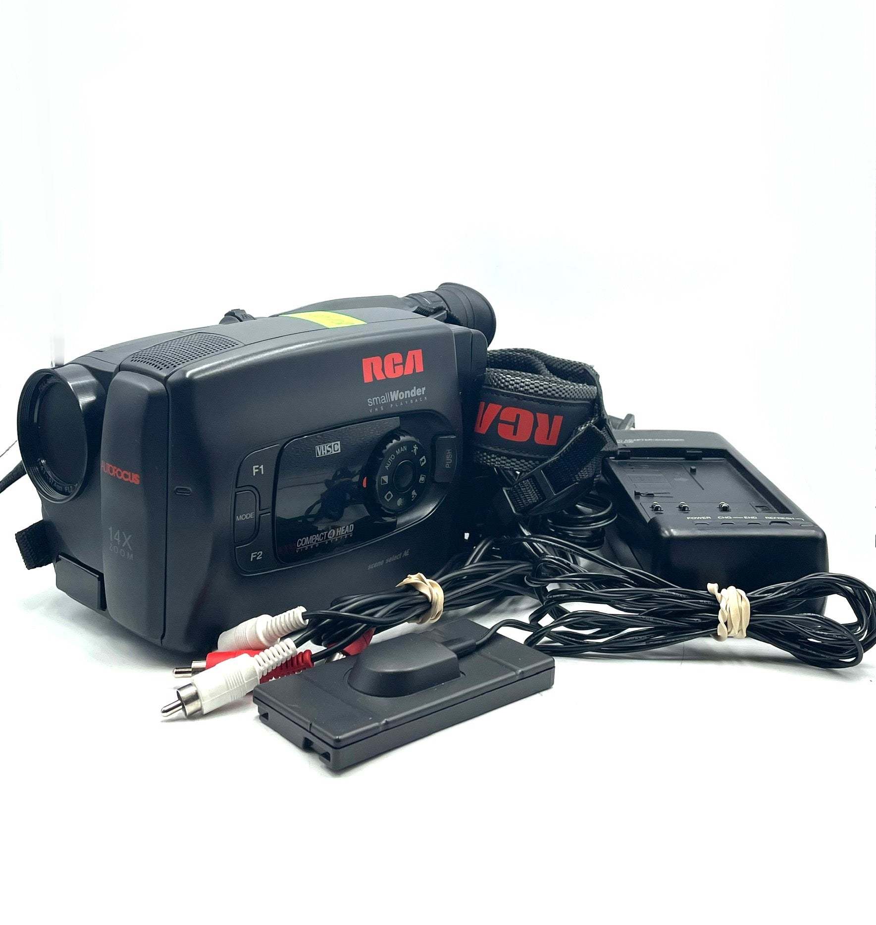 RCA Small Wonder VHS-C Camcorder (0052)