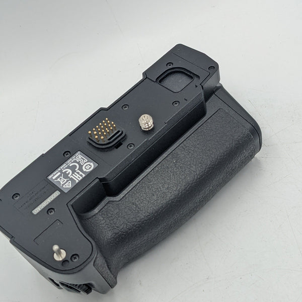 USED Olympus HLD-9 Power Battery Grip for OM-D E-M1 Mark II