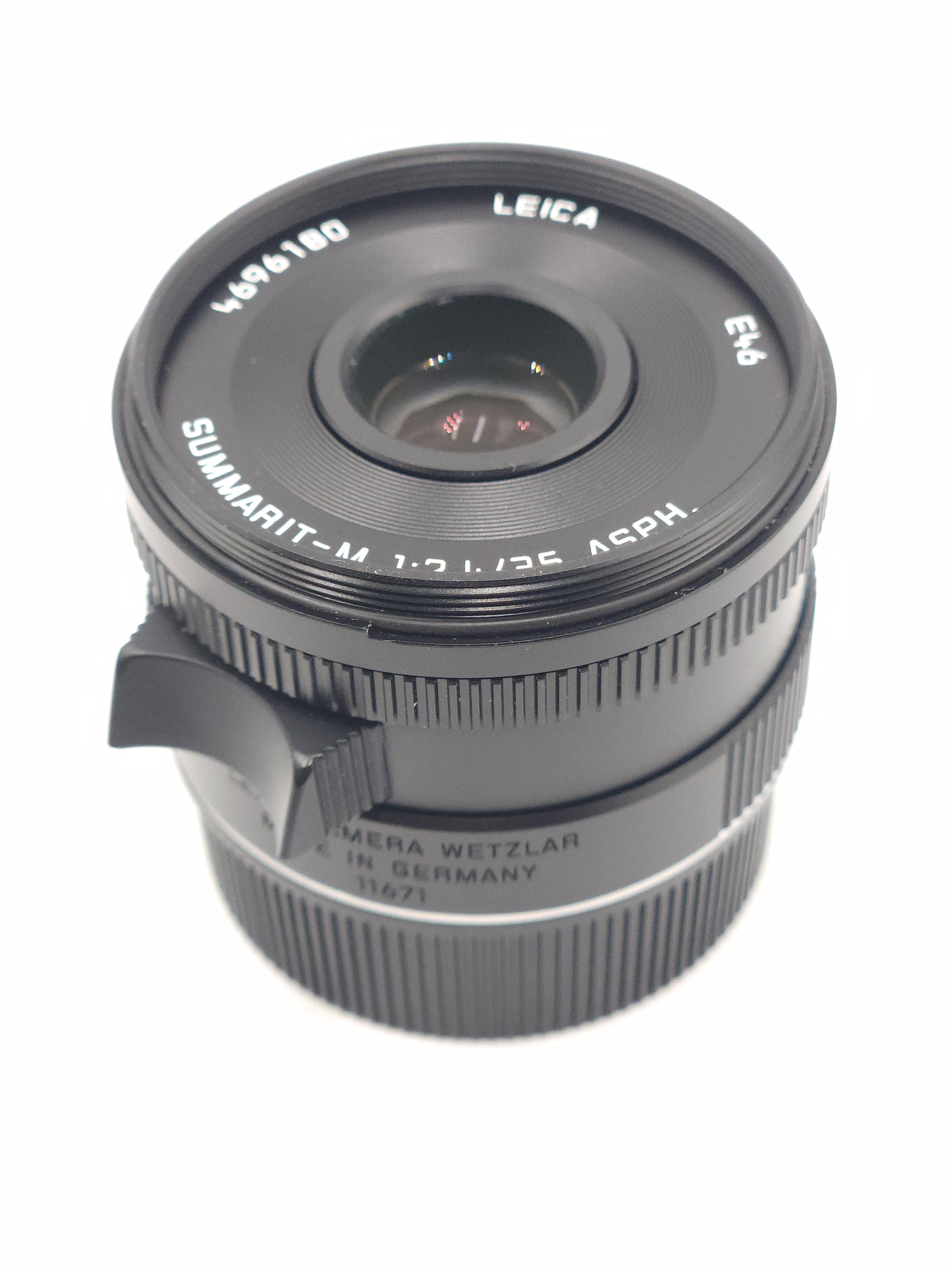 Leica 35mm Summarit-M - f⁄2.4 Lens Used f2.4 ASPH. ASPH Black