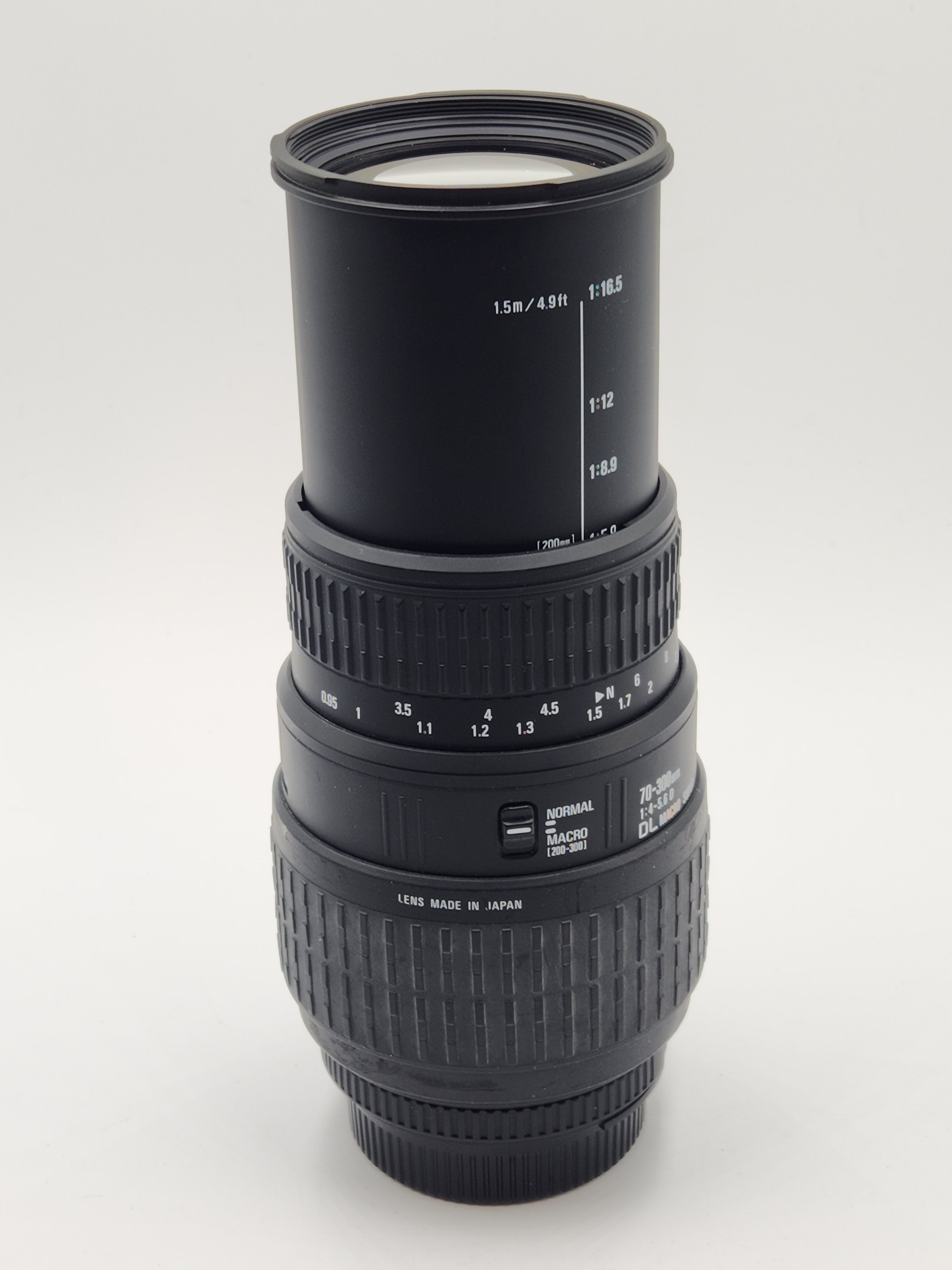 Used Sigma 70-300mm f4-5.6 D Macro Lens (Nik-F)