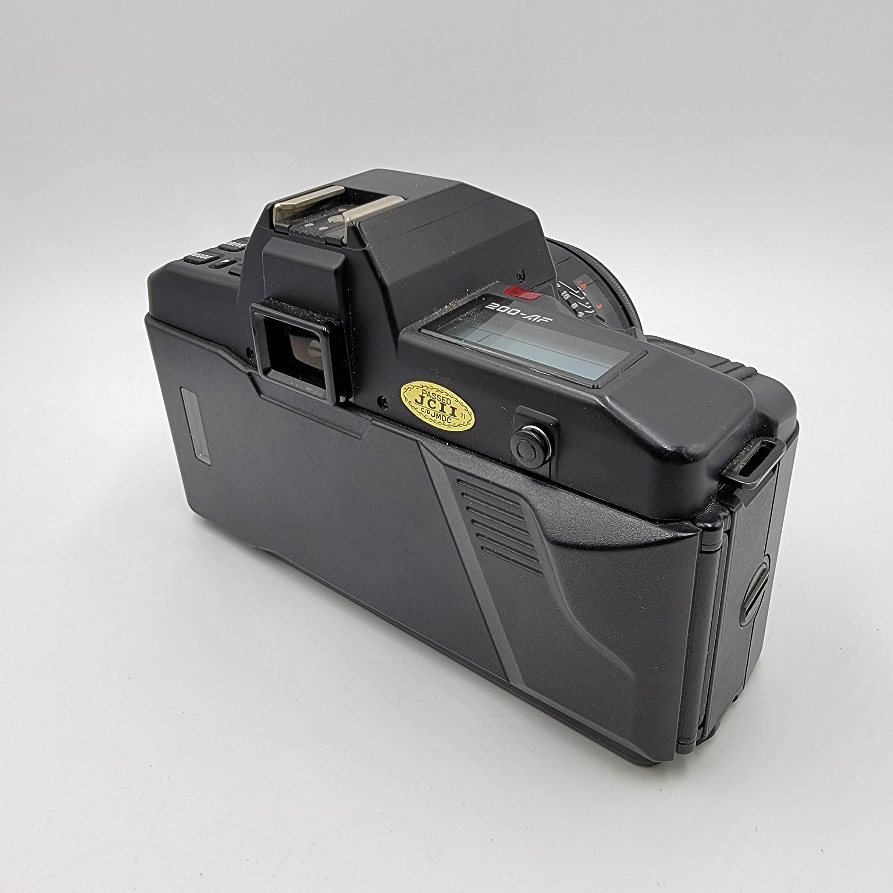 USED Yashica 200AF W/ 50mm F1.8 AF Lens