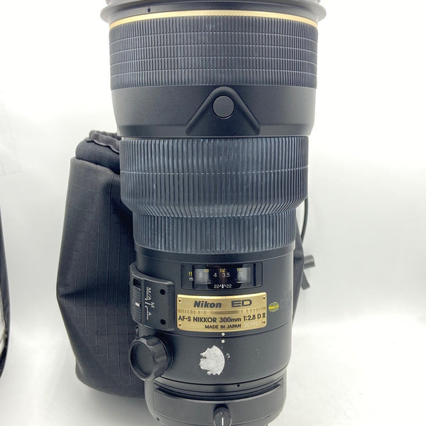USED Nikon Nikkor AF-S 300mm f2.8 D ED II Lens