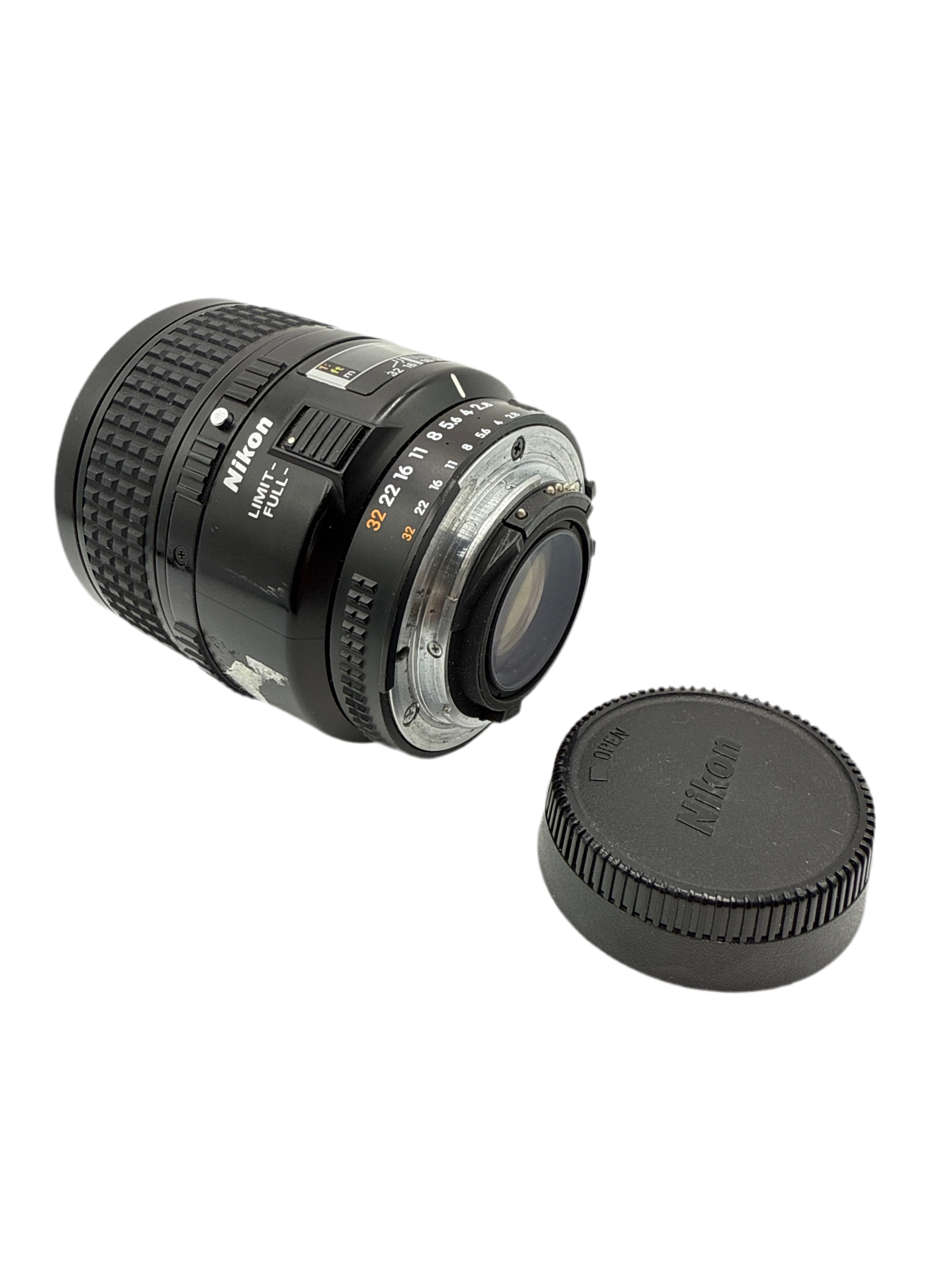 Nikon AF MICRO NIKKOR 60mm f/2.8 D (0165)