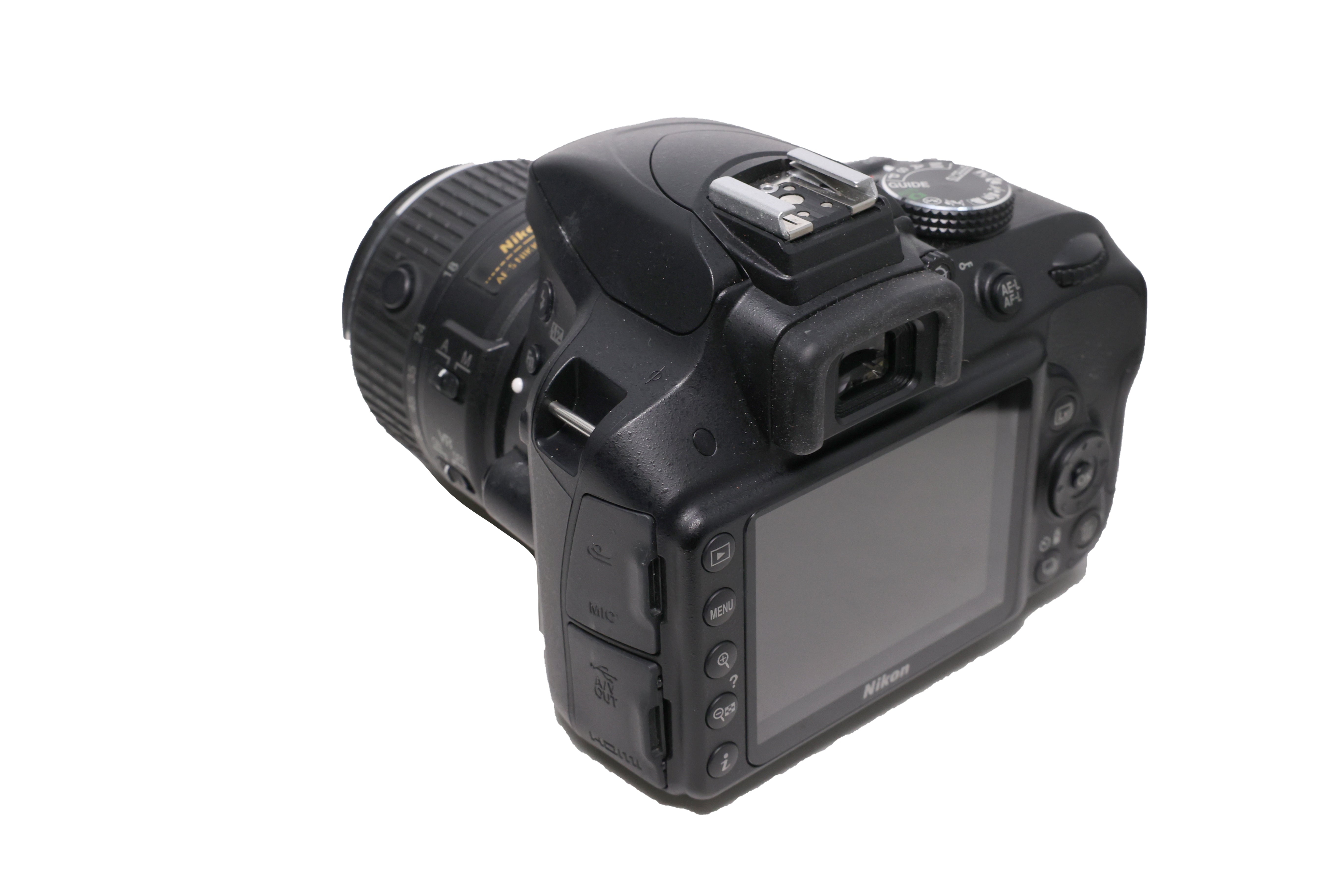 Used Nikon D3300 DLSR Camera w/ 18-55mm VR II  Lens Kit (Black)