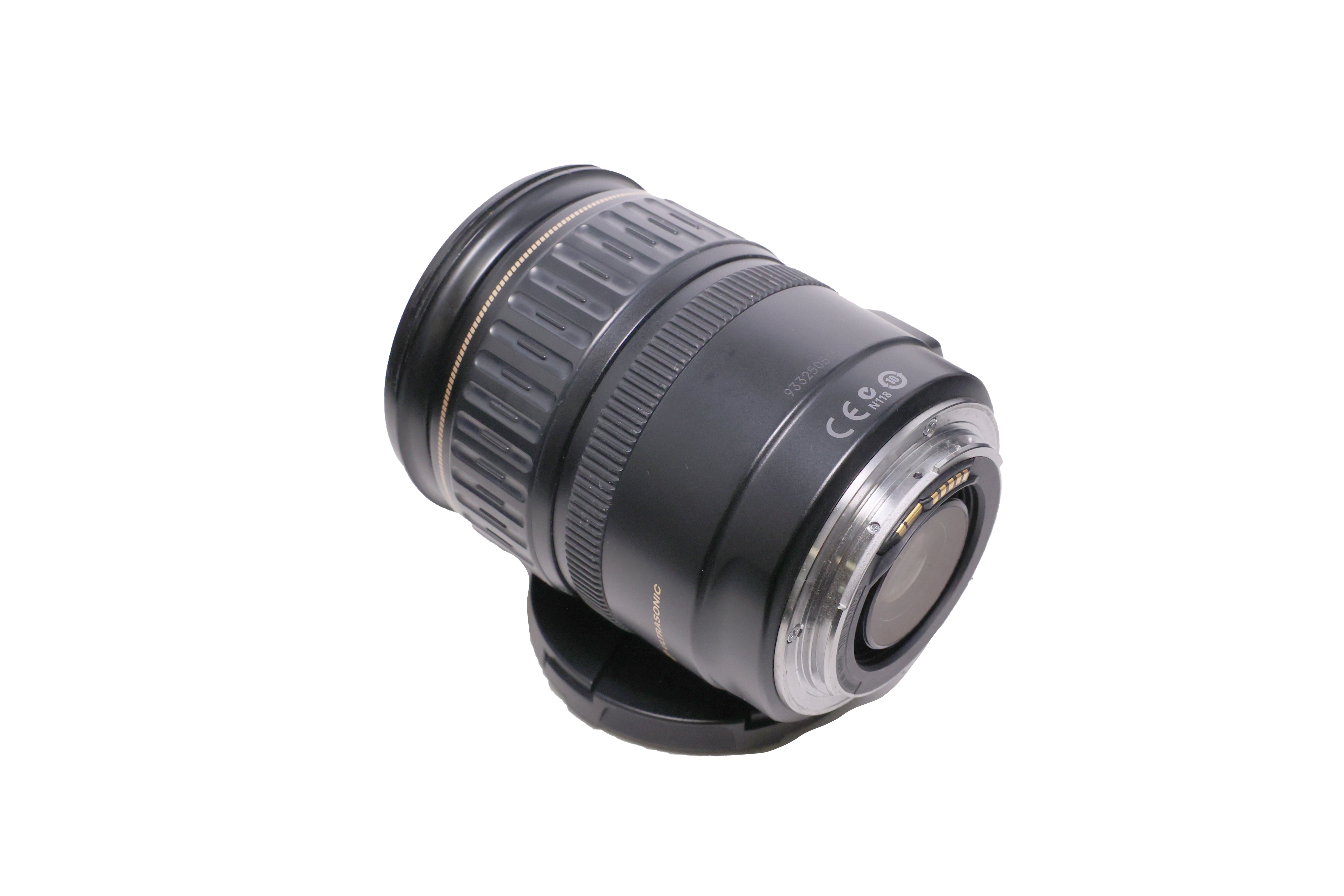 USED Canon 28-135mm F3.5-5.6 EF IS Lens