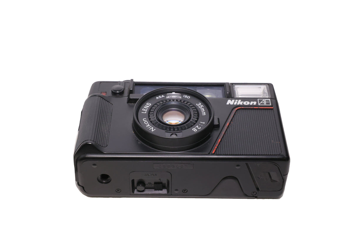 USED Nikon L35AF Film Point & Shoot