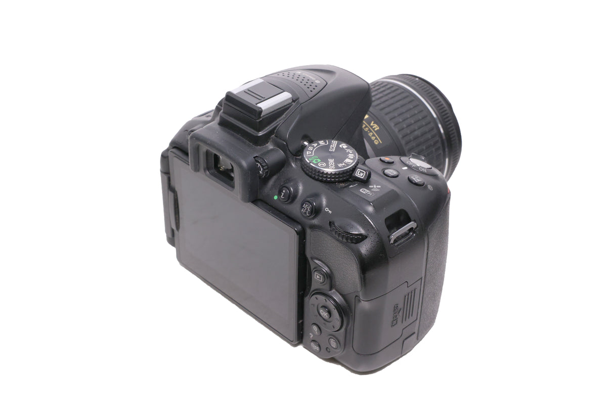 USED Nikon D5300 18-55mm VR II Kit Blk