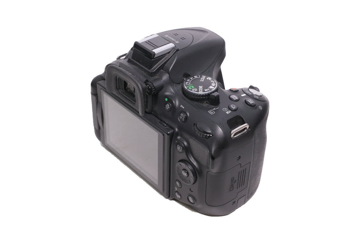 USED Nikon D5200 Digital SLR Body Black