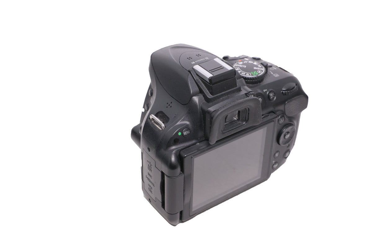 USED Nikon D5200 Digital SLR Body Black