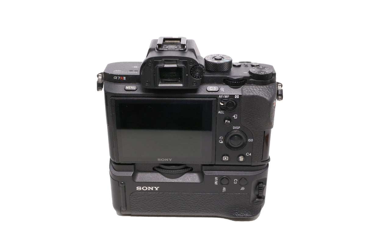 USED Sony a7R II Full Frame Mirrorless Camera w/ VG-C2EM Battery Grip