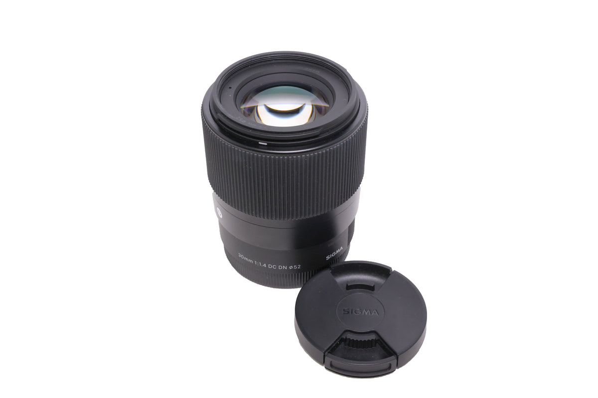 USED Sigma 16mm F1.4 DC DN Contemporary for Sony E mount