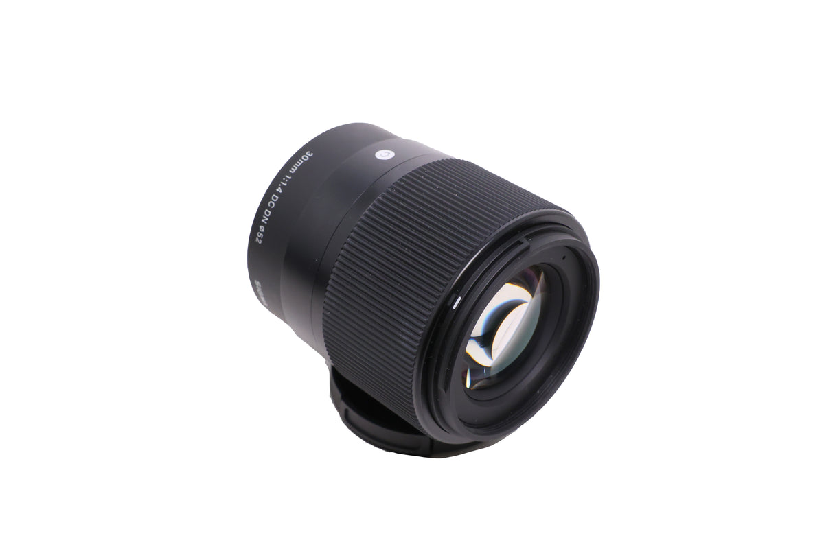 USED Sigma 16mm F1.4 DC DN Contemporary for Sony E mount