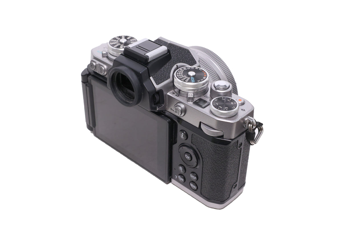Used Nikon Z fc DX-format Mirrorless Camera w/ NIKKOR Z DX 16-50mm f3.5-6.3 VR (Silver)
