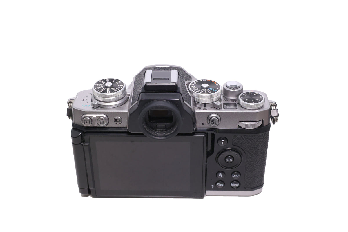 Used Nikon Z fc DX-format Mirrorless Camera w/ NIKKOR Z DX 16-50mm f3.5-6.3 VR (Silver)