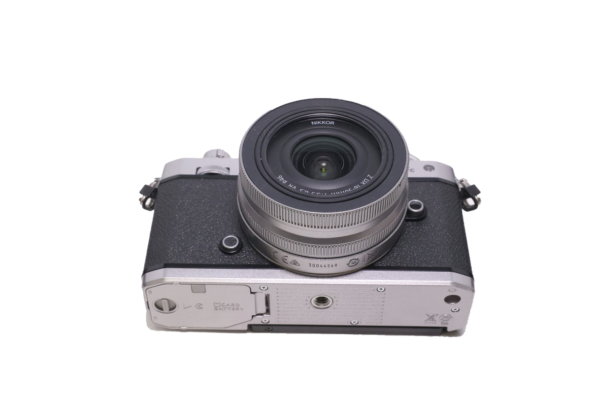 Used Nikon Z fc DX-format Mirrorless Camera w/ NIKKOR Z DX 16-50mm f3.5-6.3 VR (Silver)
