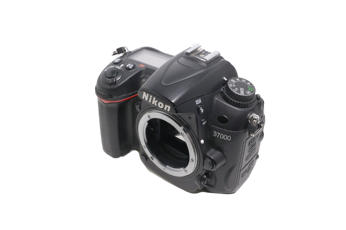 USED Nikon D7000 DSLR Body