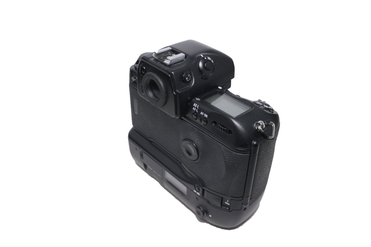 USED Nikon F5 Film SLR