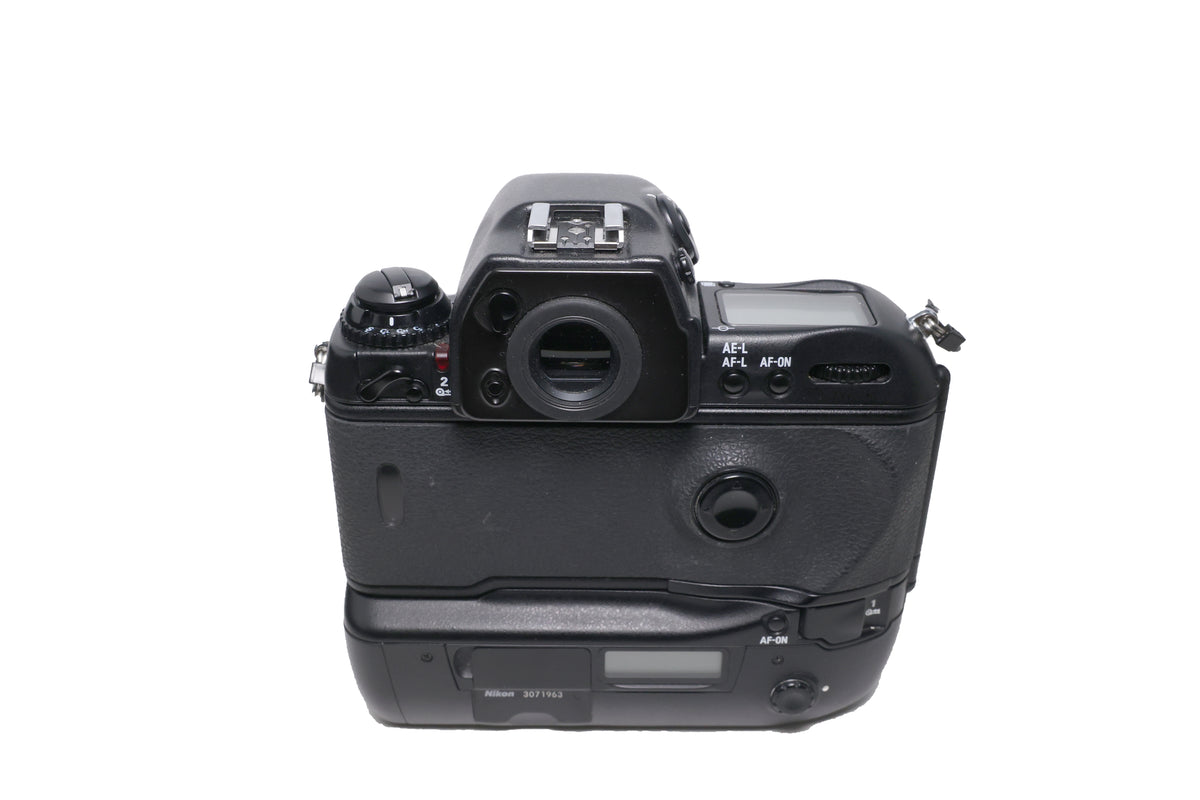 USED Nikon F5 Film SLR