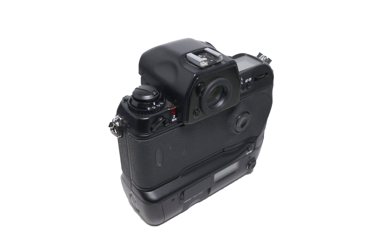 USED Nikon F5 Film SLR