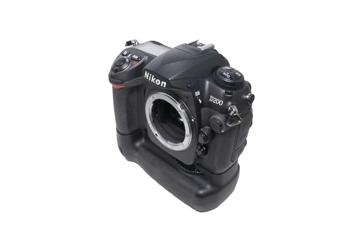 USED Nikon D200 DSLR Body