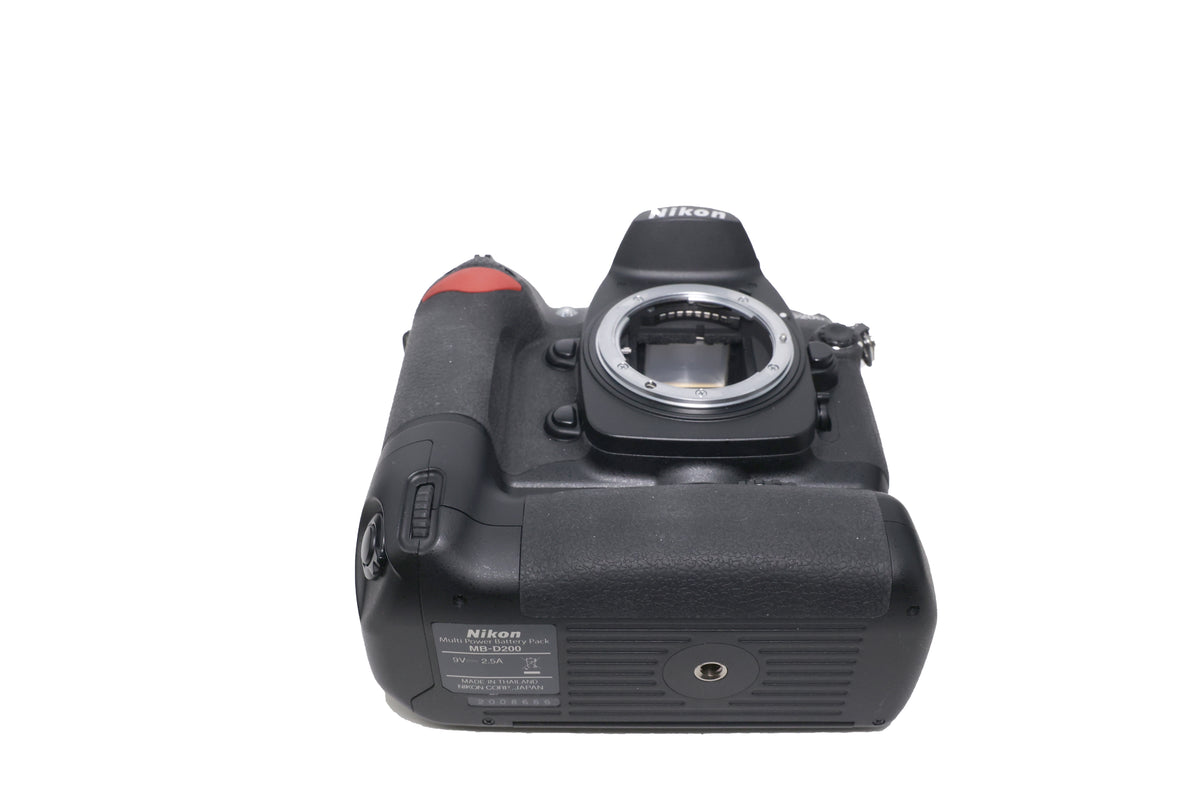 USED Nikon D200 DSLR Body