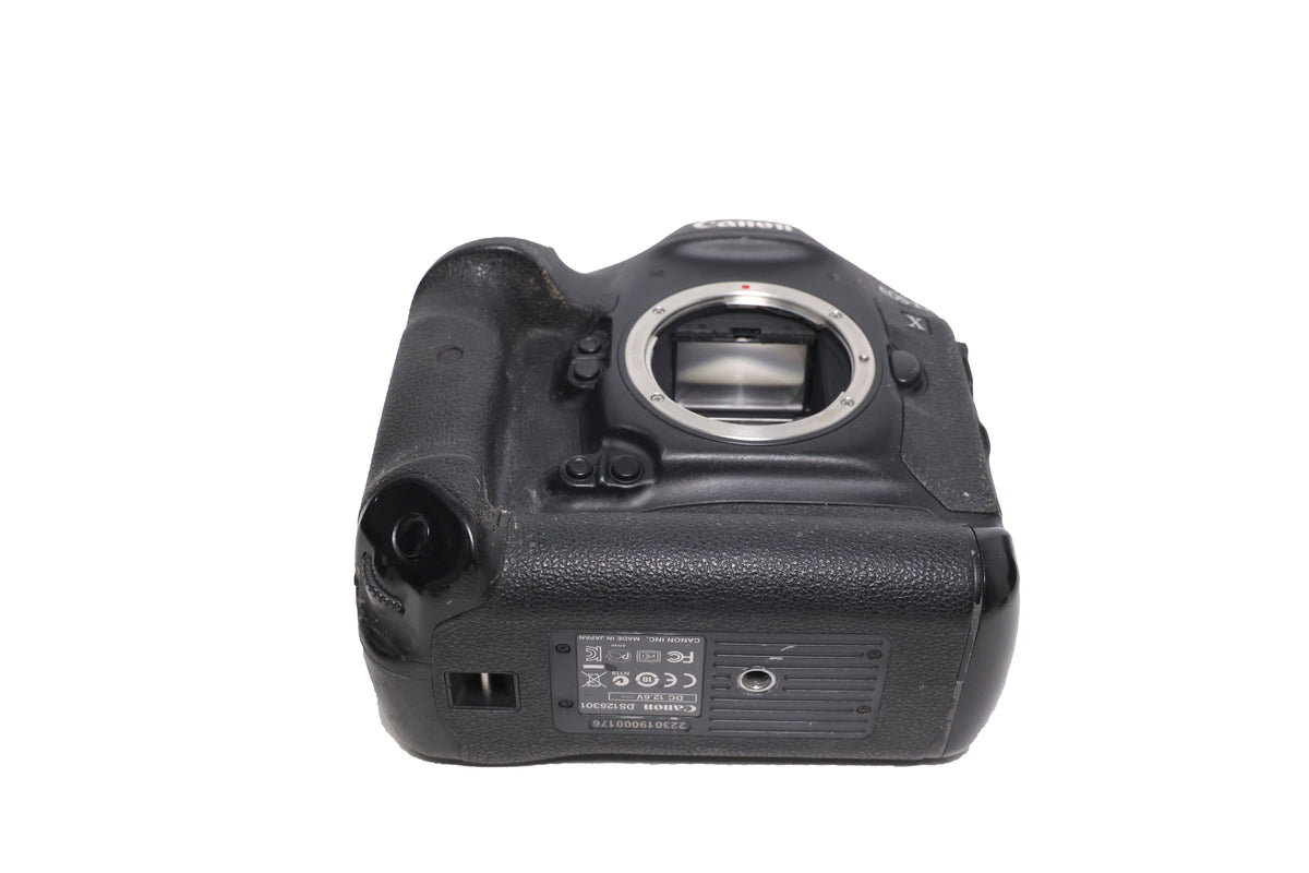 USED Canon EOS 1DX Digital SLR Camera