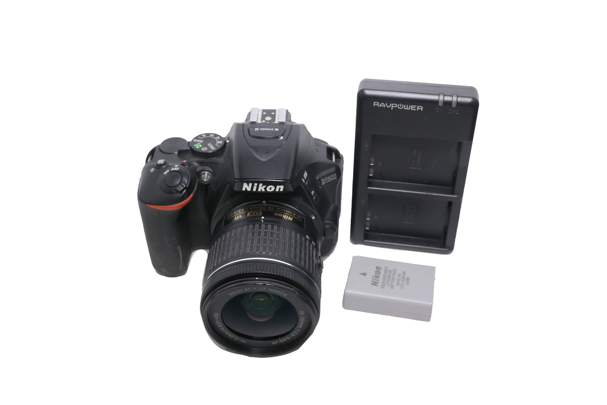 USED Nikon D5600 DSLR Camera with 18-55