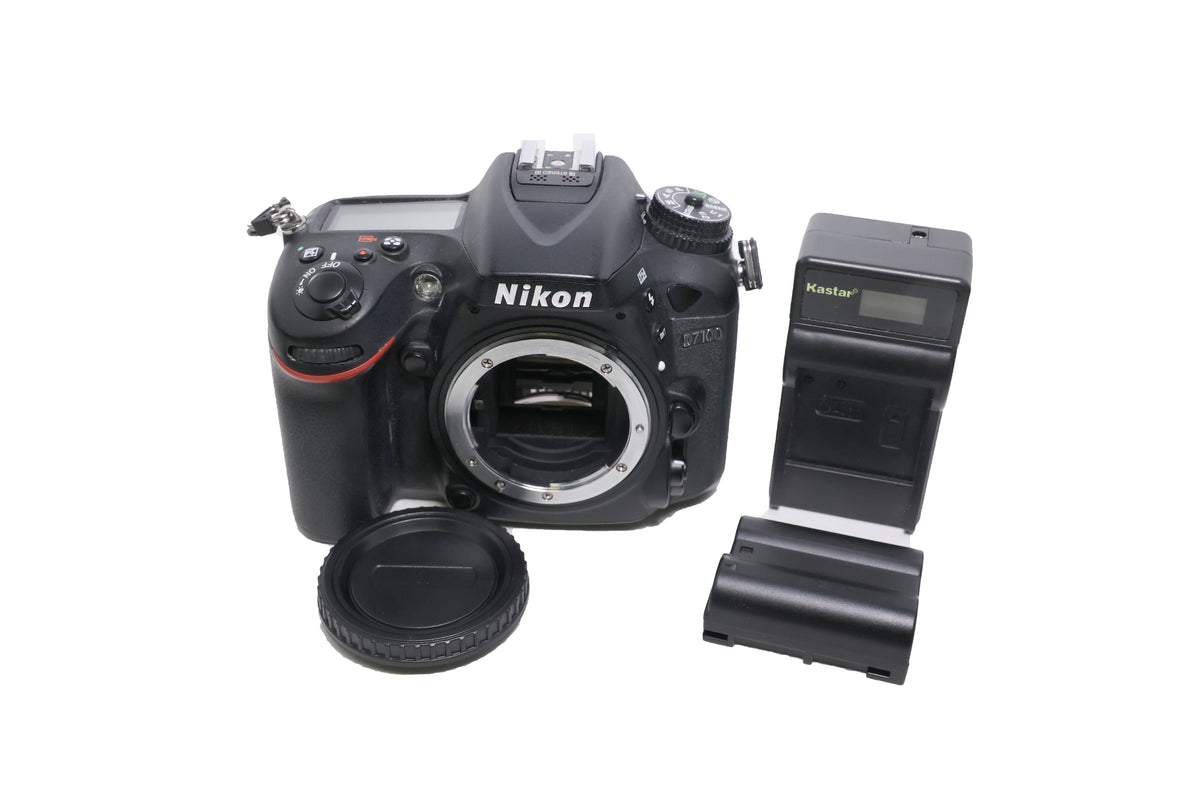 USED Nikon D7100 Digital SLR Body