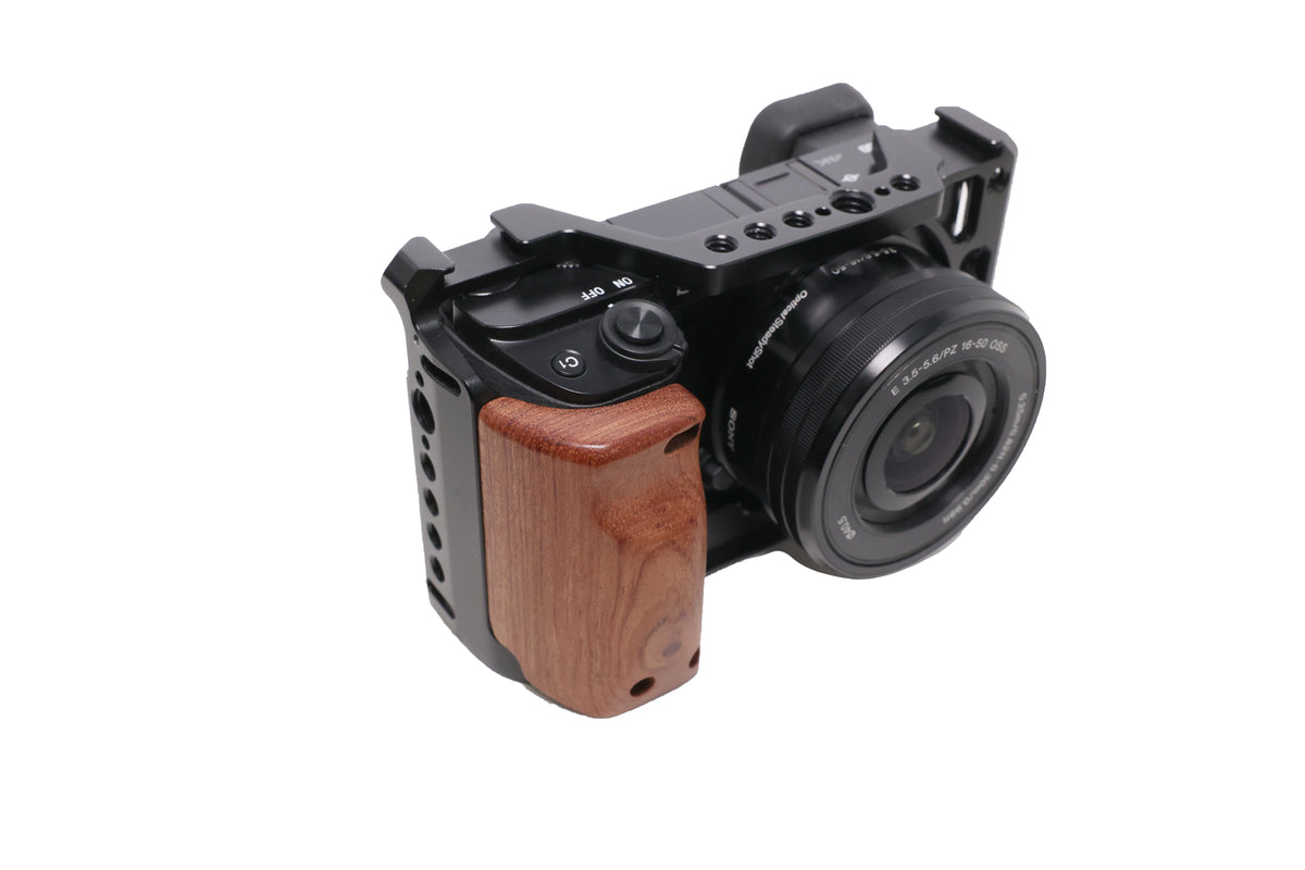 USED Sony Alpha a6100 Mirrorless Digital Camera with 16-50mm & SmallRig Cage