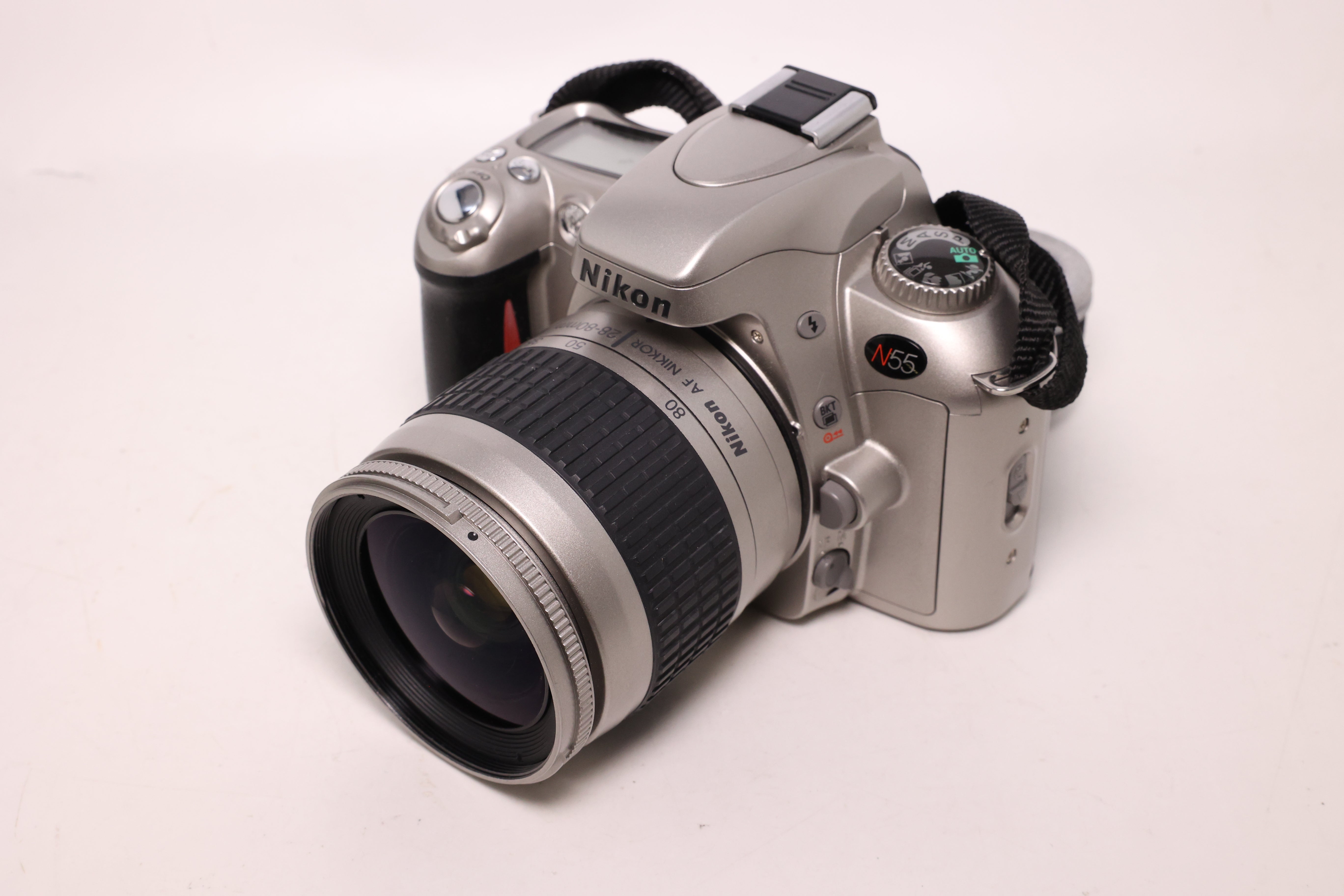 USED Nikon N55 w/ 35-70mm f3.3-4..5 AF