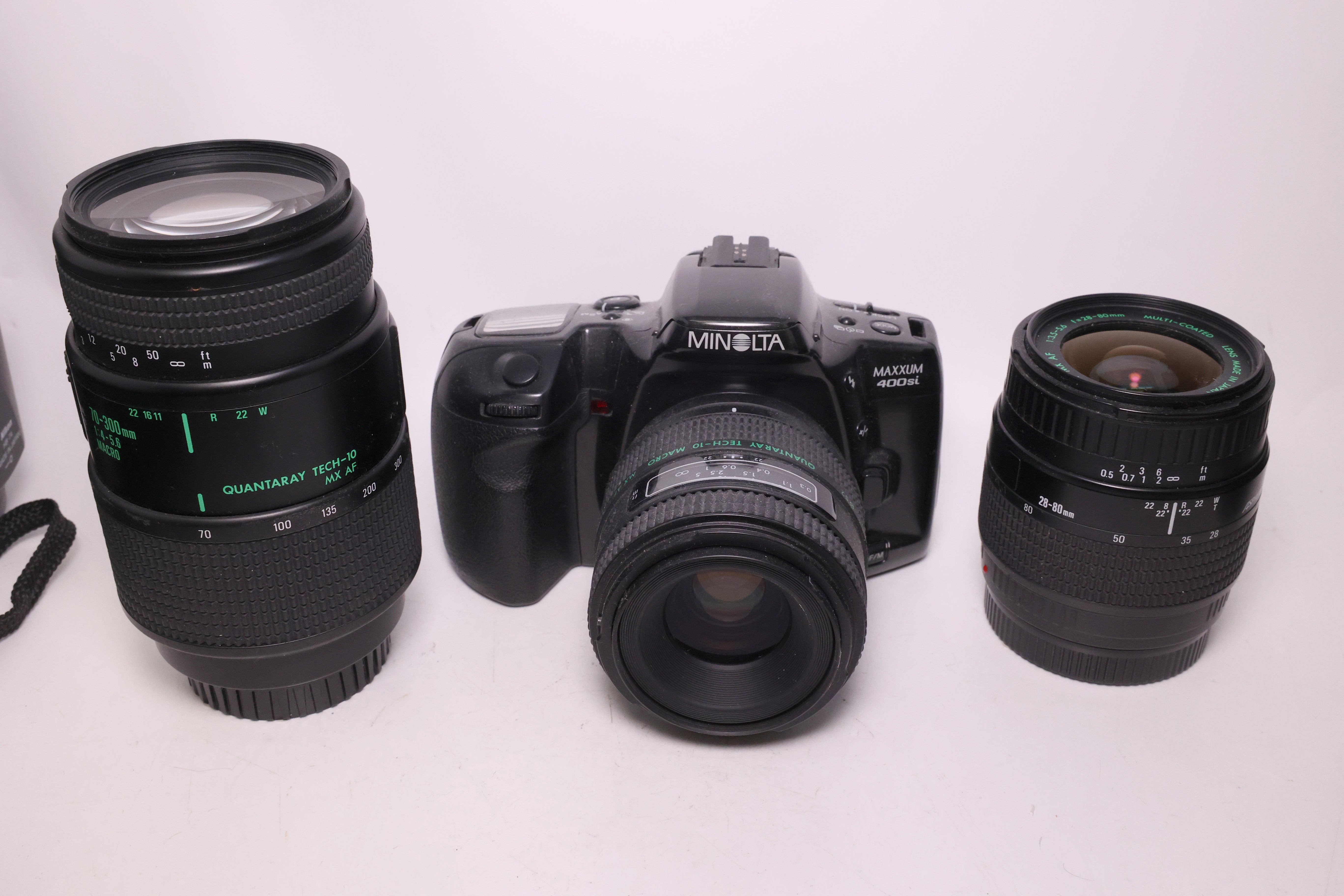 USED Minolta MAXXUM 400si w/ 28-80mm / 50mm / 70-300mm