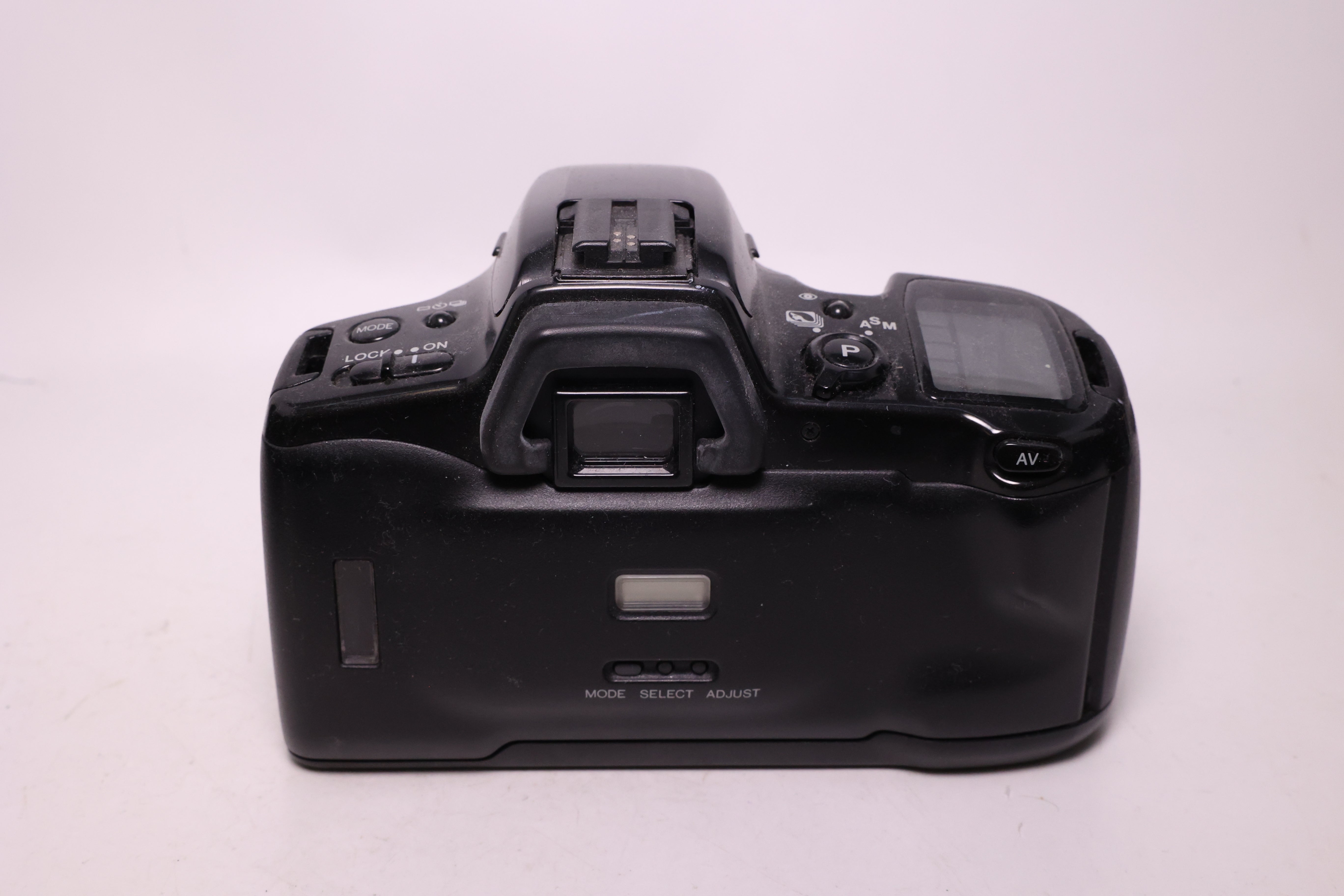 USED Minolta MAXXUM 400si w/ 28-80mm / 50mm / 70-300mm