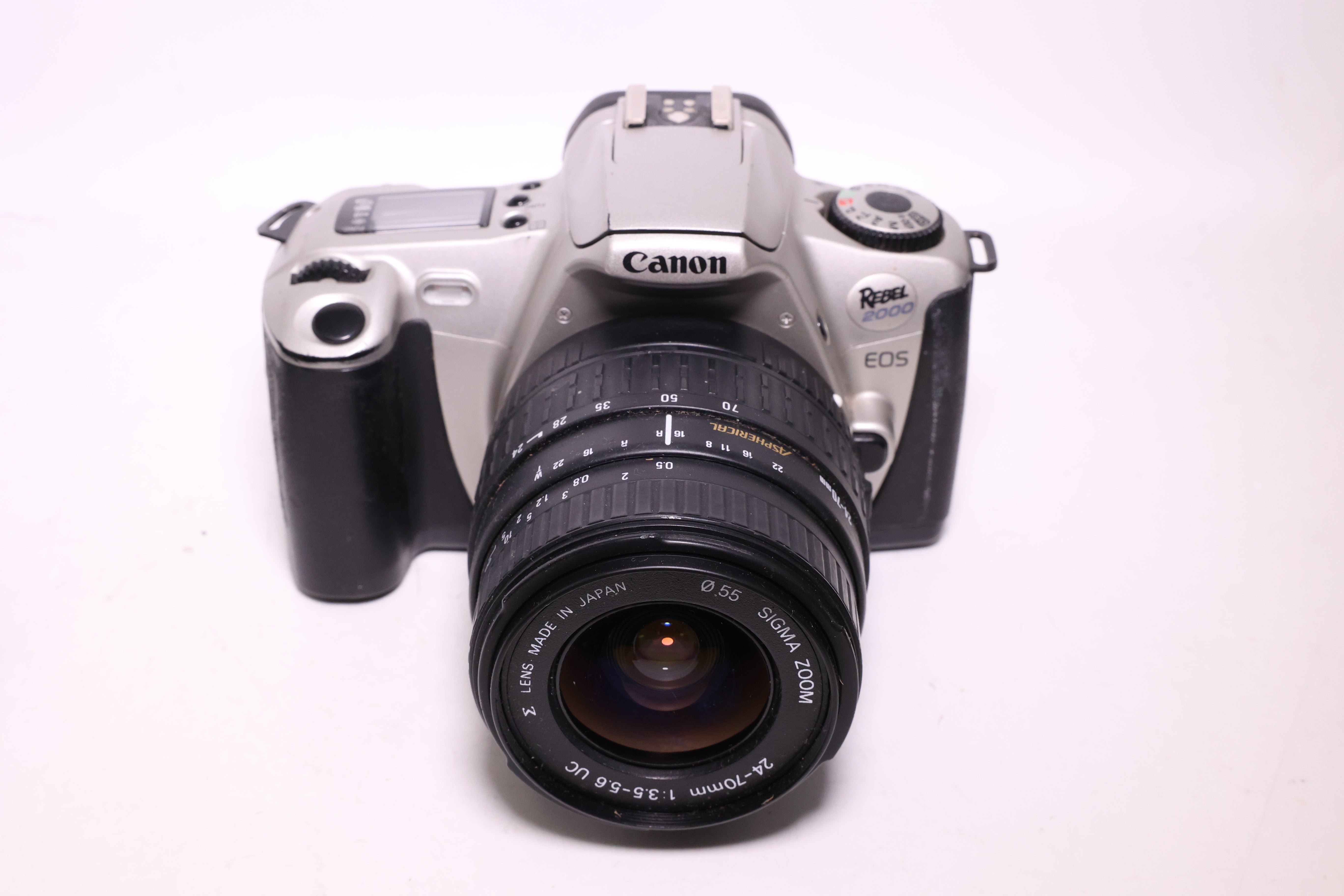 USED Canon EOS Rebel 2000 w/ Sigma 24-70mm f3.5-5.6