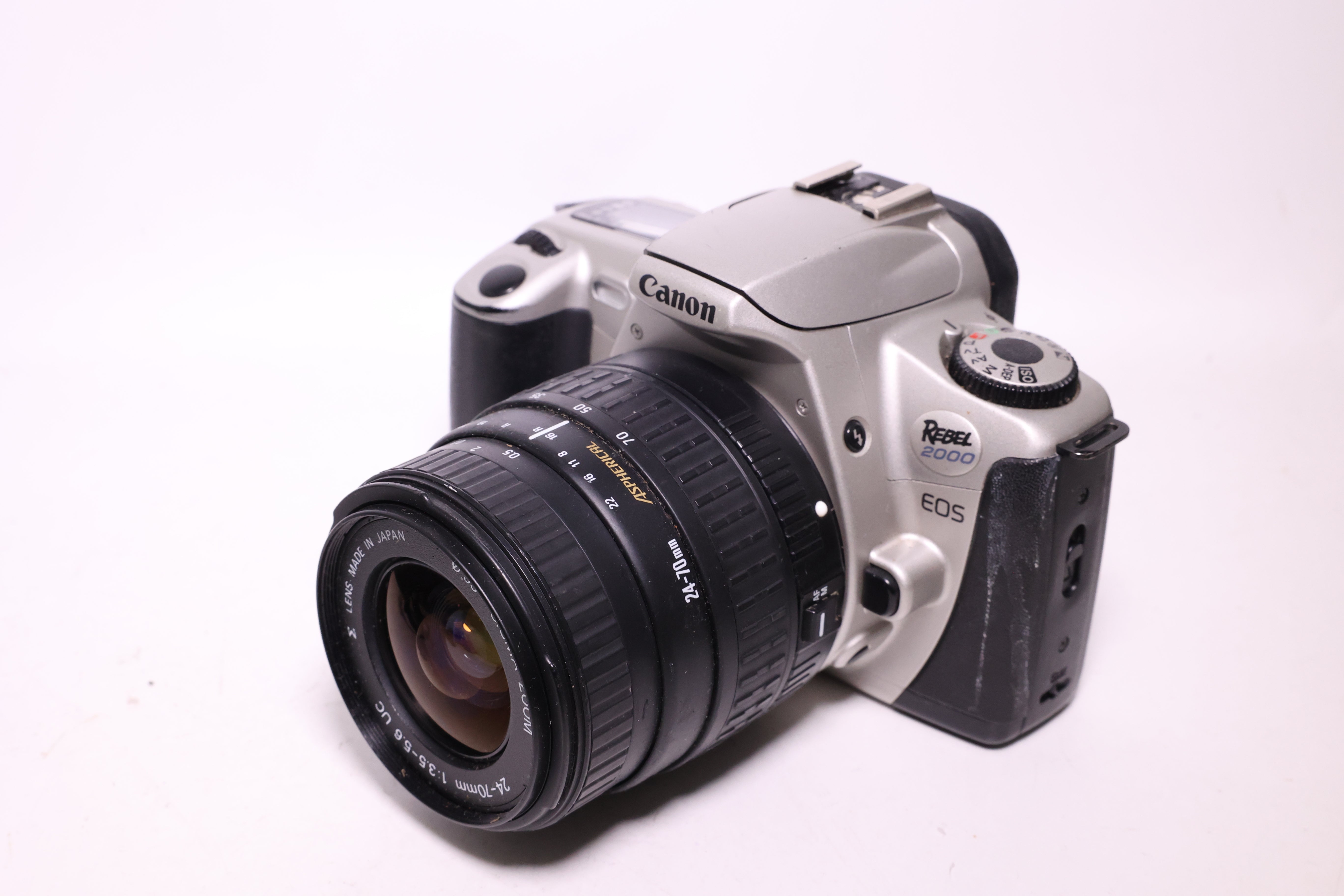 USED Canon EOS Rebel 2000 w/ Sigma 24-70mm f3.5-5.6