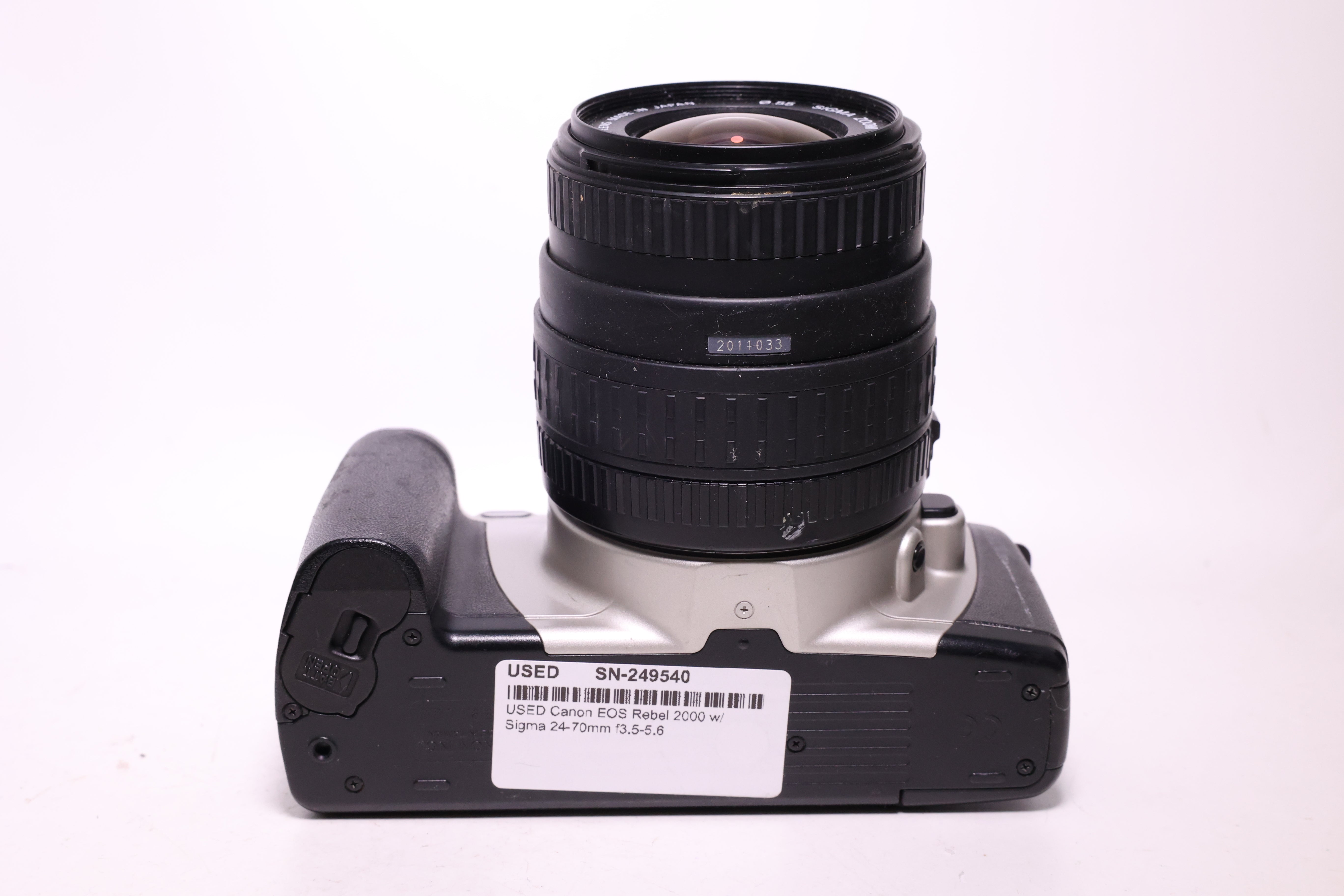 USED Canon EOS Rebel 2000 w/ Sigma 24-70mm f3.5-5.6