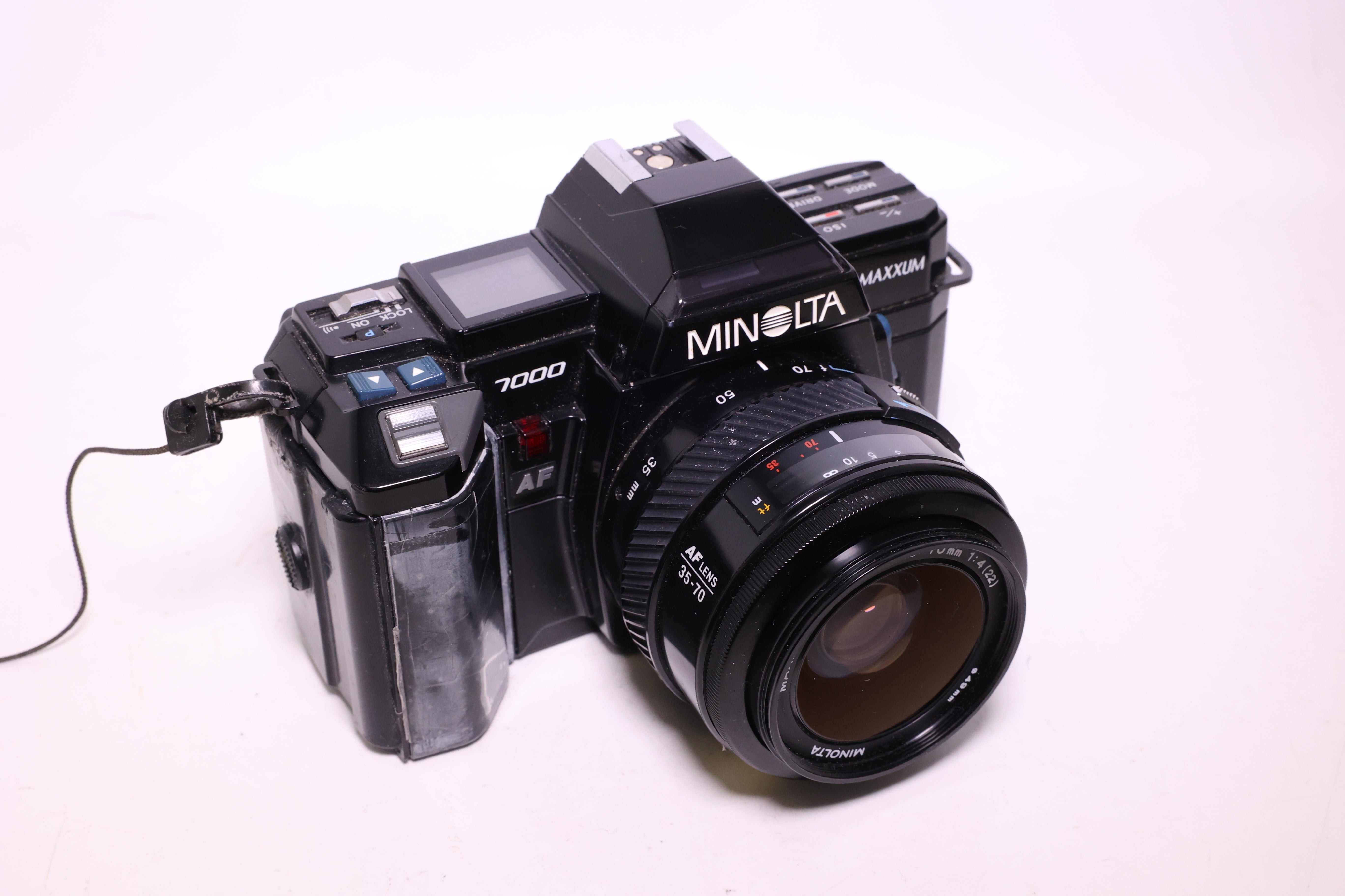 USED Minolta Maxxum 7000 w/ 35-70mm f4