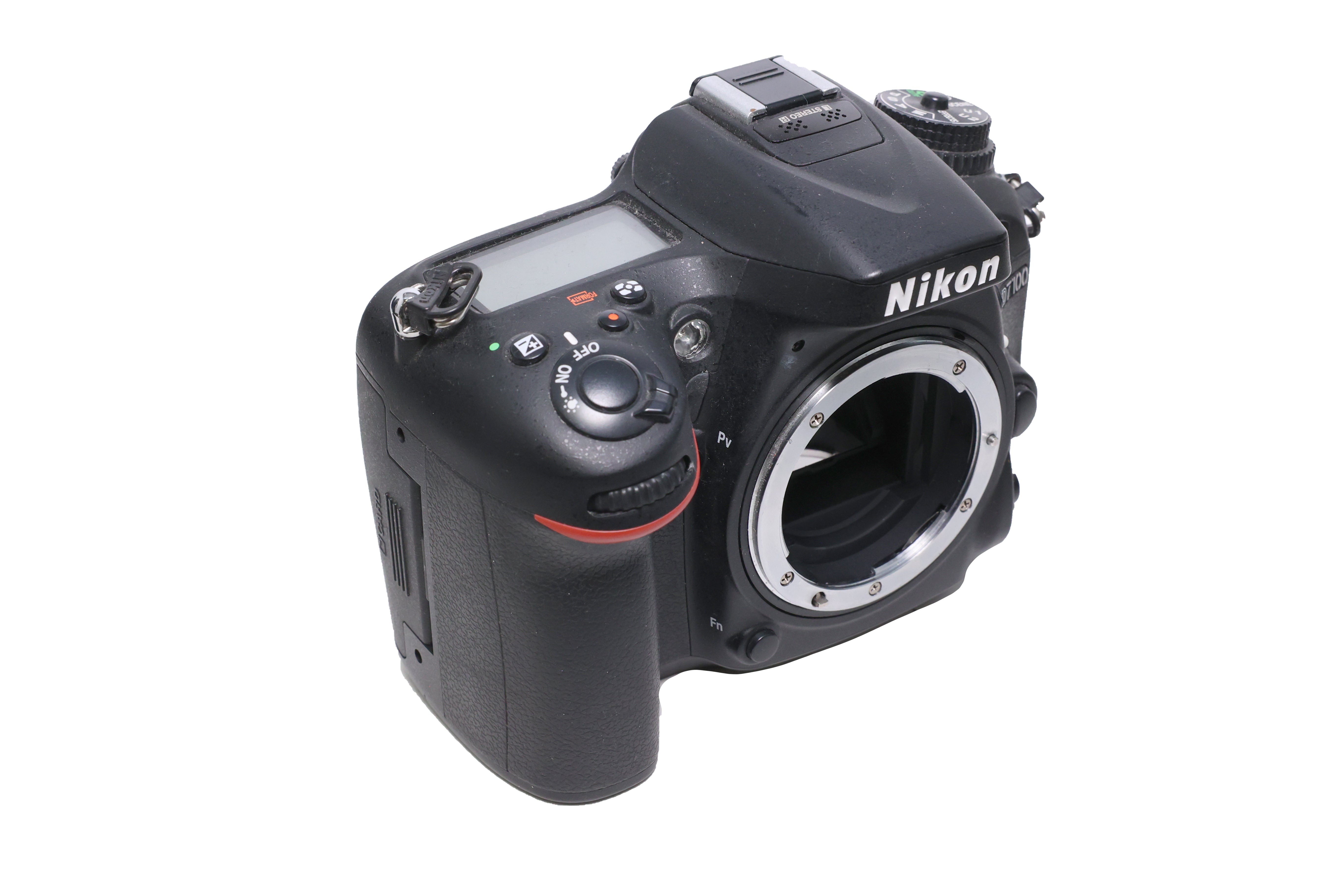 USED Nikon D7100 Digital SLR Body