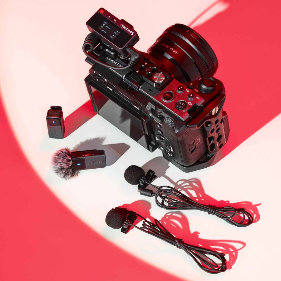 Saramonic Air 2-Person Mini Wireless Lavalier Microphone System for Mobile Devices, Cameras & Computers (2.4 GHz)