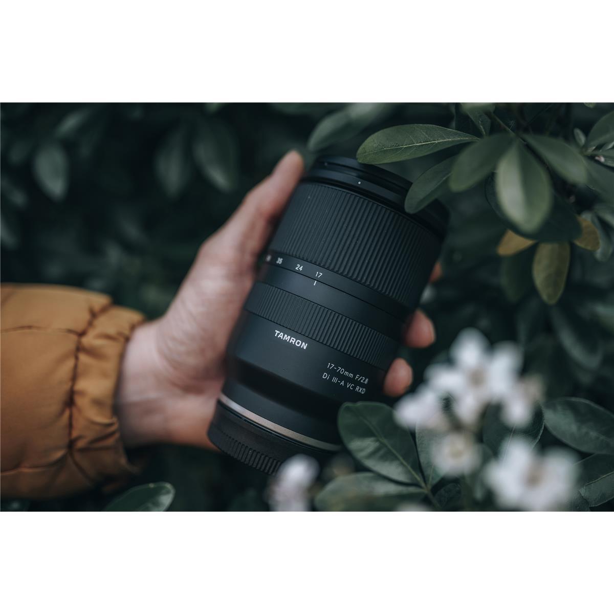 Tamron 17-70mm f/2.8 Di III-A VC RXD Lens (Sony E)