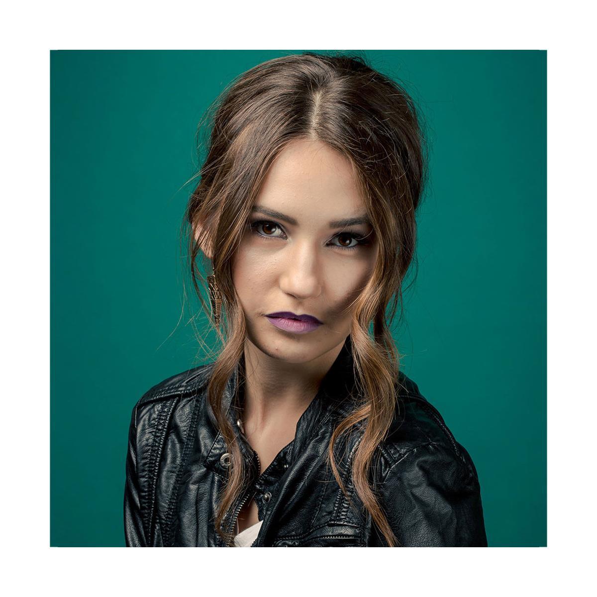 Savage 86"x36' #68 Teal Seamless Background Paper