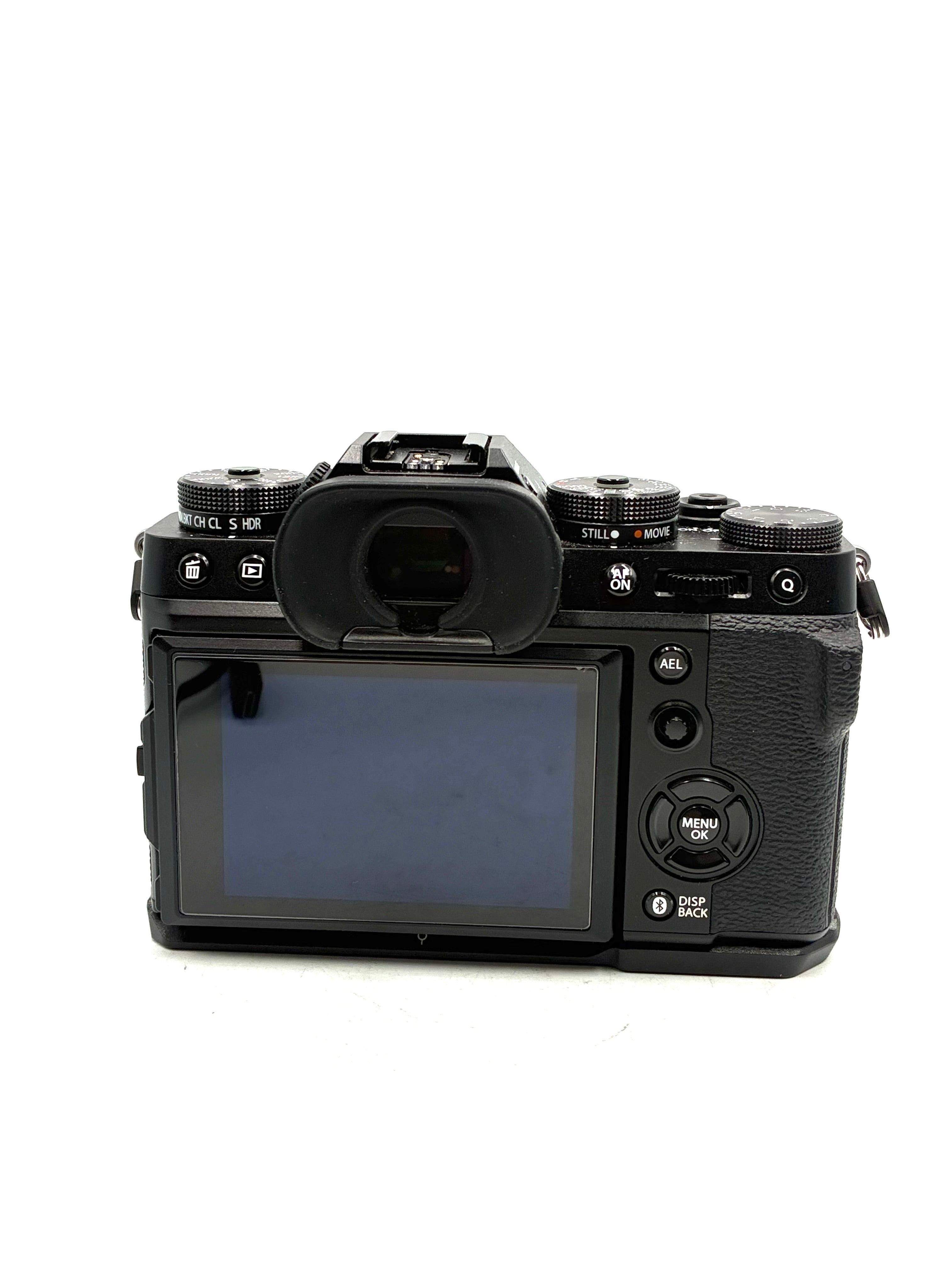 Used Fujifilm X-T5 Body (Black) w/ SmallRig Plate